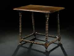 Detailabbildung:  Spanischer Renaissance-Tisch