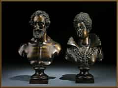 Detailabbildung:  Zwei Bronzebüsten des Heinrich IV., 1553 - 1610, König von Frankreich und Maria von Medici, 1573 - 1642