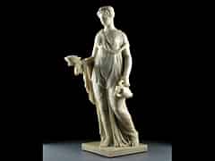 Detailabbildung: Marmorskulptur der griechischen Göttin Hebe