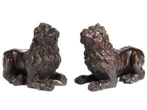 Detailabbildung:   Zwei Löwenfiguren