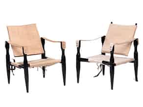 Detailabbildung:  Paar Safari-Chairs nach einem Entwurf von Kaare Klint