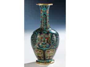 Detail images:   Feine Cloisonné-Vase