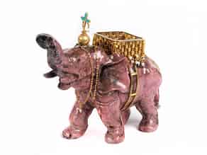 Detail images:   Elefant mit Goldgeschirr