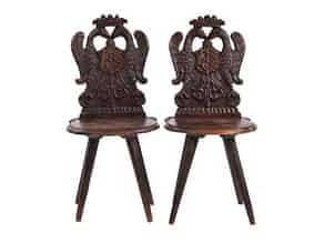 Detail images:   Paar Brettstühle mit bekröntem Doppelkopfadler