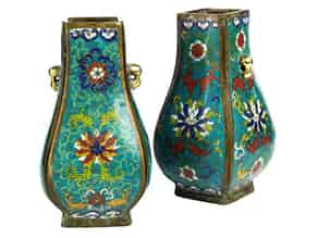 Detailabbildung:  Paar massive Cloisonné-Vasen