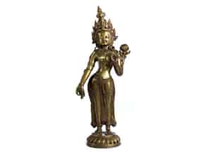 Detail images:  Hohe Figur eines Buddha