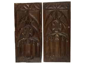 Detail images:  Paar gotische Maßwerkschnitztafeln