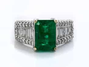 Detail images:  Smaragd-Diamantring