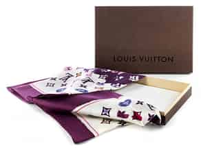 Detail images:  Louis Vuitton-Seidencarré
