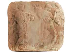 Detailabbildung:  Tonrelief mit Darstellung des Herkules mit dem kretischen Stier