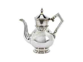 Detail images:  Russische Kaffee- oder Teekanne in Silber