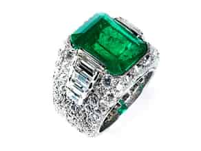Detailabbildung:  Smaragd-Diamantring von Bulgari