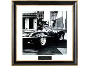 Detailabbildung:  Steve McQueen in seinem Jaguar