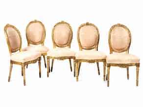 Detailabbildung:  Satz von fünf Louis XVI-Stühlen