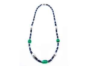 Detailabbildung:  Saphir-Smaragd-Perlenkette