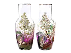 Detailabbildung:  Paar Vasen mit Kastanienblütendekor