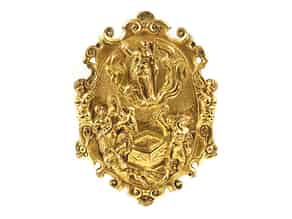 Detailabbildung:  Ovale feuervergoldete Bronzeplakette mit Reliefdarstellung der Auferstehung Christi