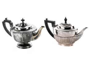 Detail images:  Zwei versilberte Teekannen