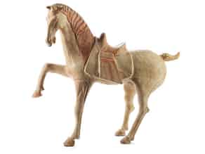 Detailabbildung:  Grabfigur eines Pferdes