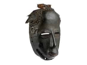 Detail images:  Afrikanische Maske des Stammes Bété