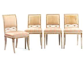 Detailabbildung:  Vier klassizistische Stühle