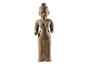 Detail images:  Figur eines Vishnu im Khmer-Stil