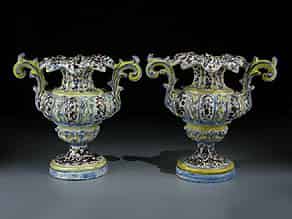 Detail images:  Paar Fayence-Vasen