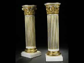Detail images:  Paar geschnitzte und vergoldete Podestsäulen