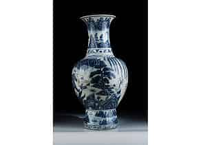 Detail images:  Große China-Vase in Balusterform