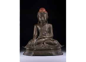 Detailabbildung:  Bronze-Buddha-Figur