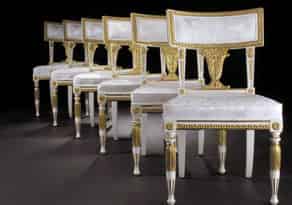 Detail images:  Satz von sechs klassizistischen Stühlen in Weiß und Gold