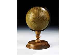 Detailabbildung:  Newtons...terrestrial Globe...London