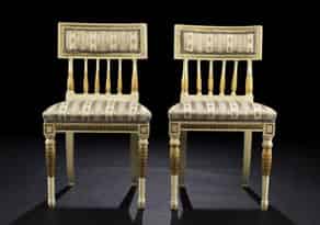 Detailabbildung:  Paar klassizistische Stühle