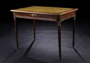 Detailabbildung:  Kleiner Louis XVI-Tisch
