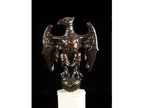 Detailabbildung:  Großer Adler in Bronze