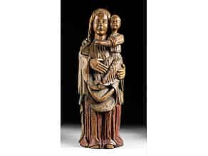 Detail images:  Schnitzfigur einer Madonna mit Kind