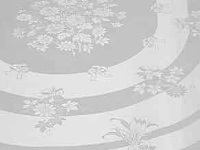 Detailabbildung:  Tafeltuch mit Blumenoval und handgezogenem Hohlsaum