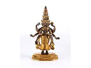 Detailabbildung:  Feuervergoldete Bronzefigur eines Avalokiteshvara