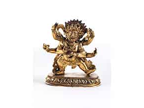 Detailabbildung:  Bronzefigur der Gottheit Mahakala (Sadbhuja Mahahakala)