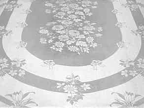 Detail images:  Tafeltuch mit Blumenoval und handgezogenem Hohlsaum