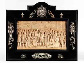 Detailabbildung:  Große Elfenbeinreliefplatte mit Darstellung der Hochzeitszeremonie Napoleons (1769 - 1821) mit seiner zweiten Gemahlin Marie-Louise, Erzherzogin von Österreich (1791 - 1847)