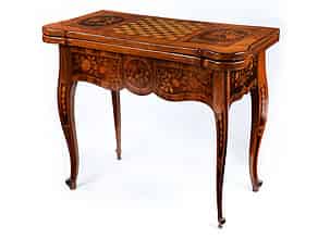 Detailabbildung:  Seltener englischer Spieltisch des ausgehenden 18. Jahrhunderts