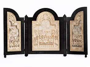 Detail images:  Großes Elfenbein-Triptychon mit Bilddarstellungen der Überquerung Kaiser Marc Aurels über die Donau