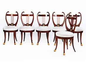 Detail images:  Satz von sechs klassizistischen Stühlen nach elegantem Entwurf