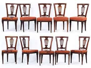 Detail images:  Satz von zehn Louis XVI-Stühlen