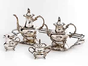 Detailabbildung:  Silberservice für Kaffee und Tee mit Servierplatte