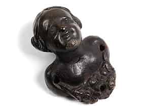 Detailabbildung:  Büste eines kleinen Mädchens in Bronze