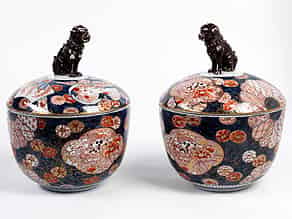 Detail images:  Paar große, japanische Deckelgefäße