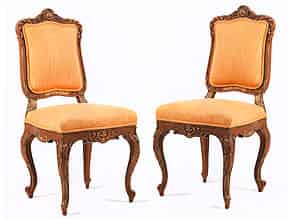 Detailabbildung:  Elegantes Paar Stühle im Rokoko-Stil