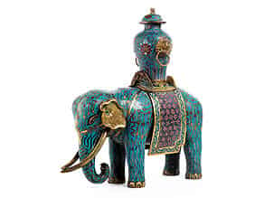 Detail images:  Räuchergefäß in Form eines Elefanten